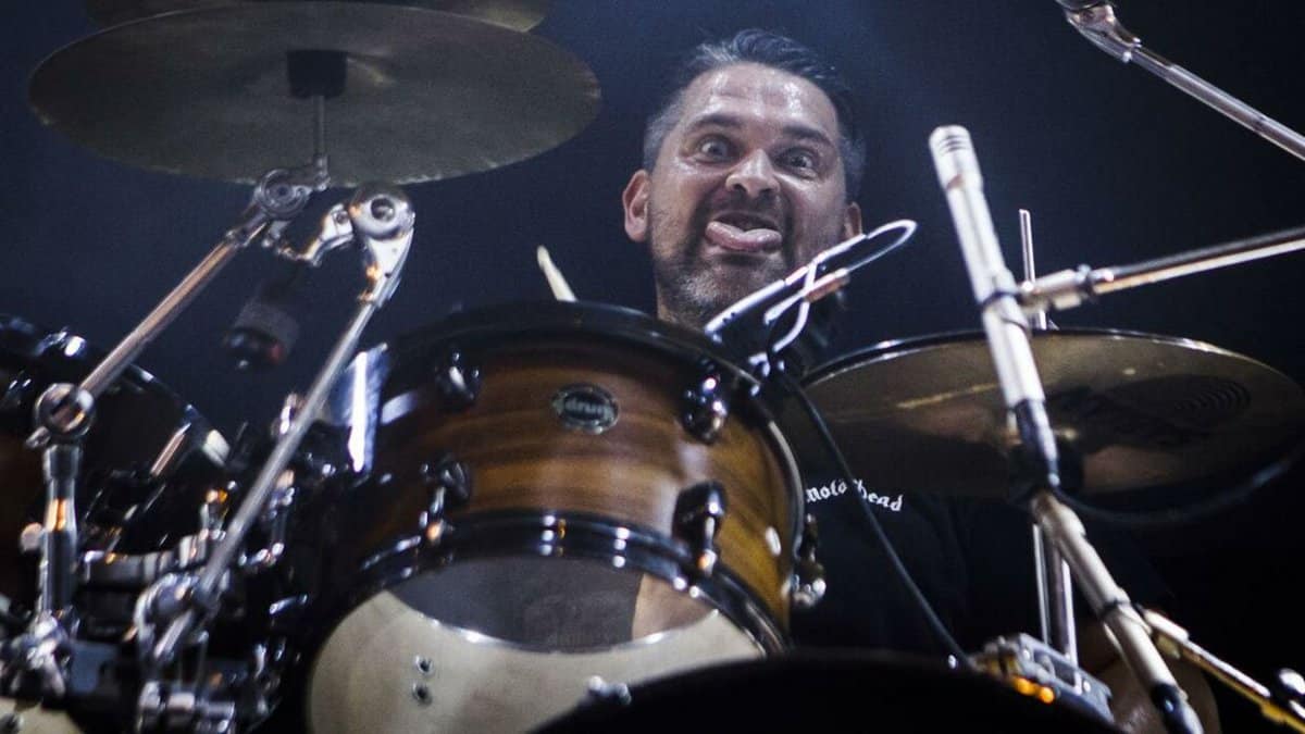 Read more about the article JOSUA MADSEN- ARTILLERY