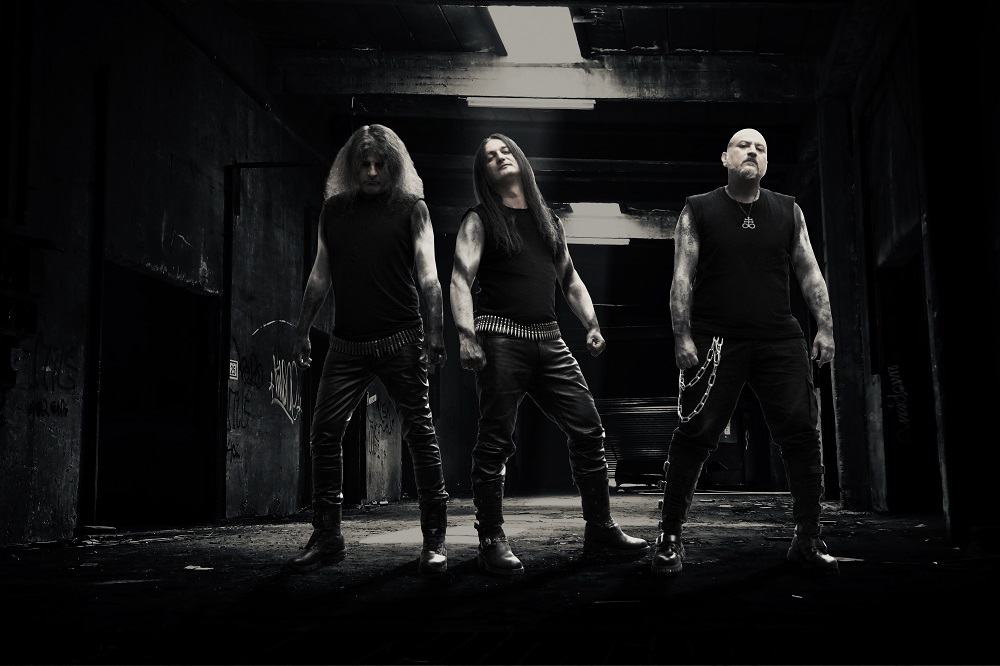 Read more about the article DEVISER – When The Lights Went Out (feat. Efthimis Karadimas – Nightfall) new official video