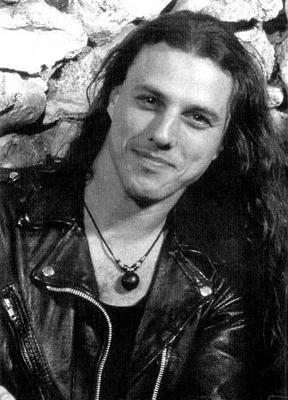 Read more about the article Chuck Schuldiner – σαν σήμερα 13 Δεκεμβρίου 2001 φεύγει από τη ζωή ο πατέρας του…
