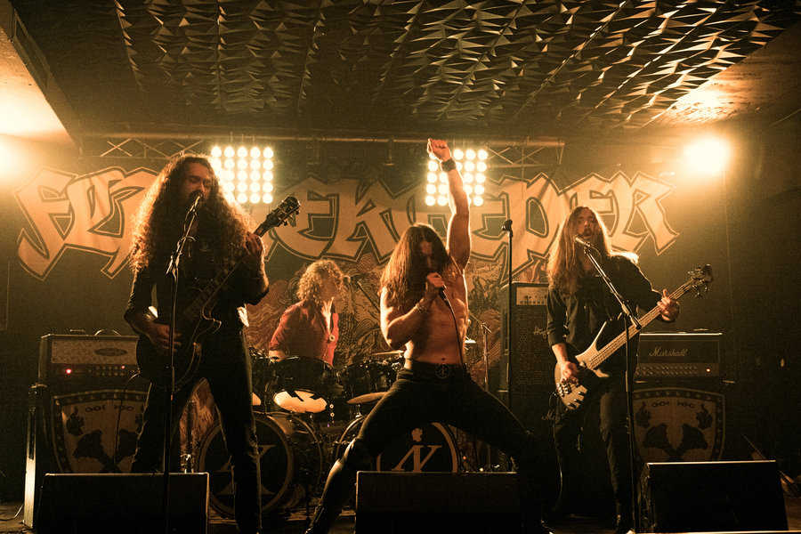 Read more about the article Οι FLAMEKEEPER μεταδίδουν το ντεμπούτο άλμπουμ τους που κυκλοφορεί μέσω της INVICTUS στο NWOTHM