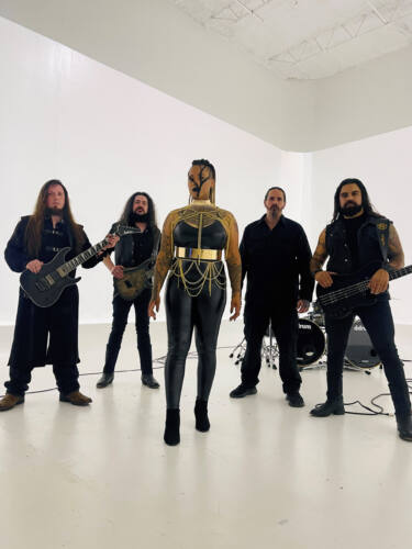 Read more about the article Οι OCEANS OF SLUMBER κυκλοφορούν νέο single