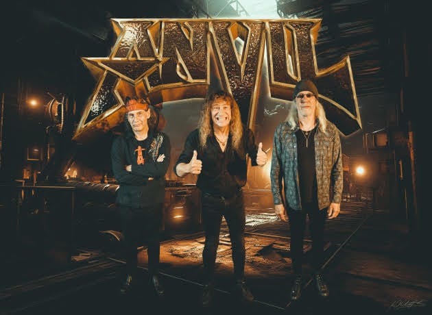 Read more about the article Οι ANVIL το εμβληματικό heavy metal τρίο παρουσιάζει το single “Truth Is Dying” από το…