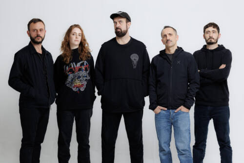 Read more about the article Το hardcore punk συγκρότημα FELDSPAR κυκλοφορεί music video για το ντεμπούτο single “COBBLESTONES”