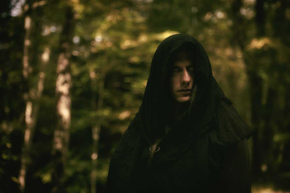 Read more about the article Οι gothic metallers AUTUMNS EYES κυκλοφορούν το νέο άλμπουμ “GRIMOIRE OF OAK & SHADOW”