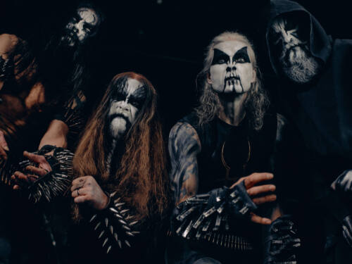 Read more about the article Οι 1349 δημιουργούν έναν χείμαρρο black metal οργής με το single “Shadow Point”