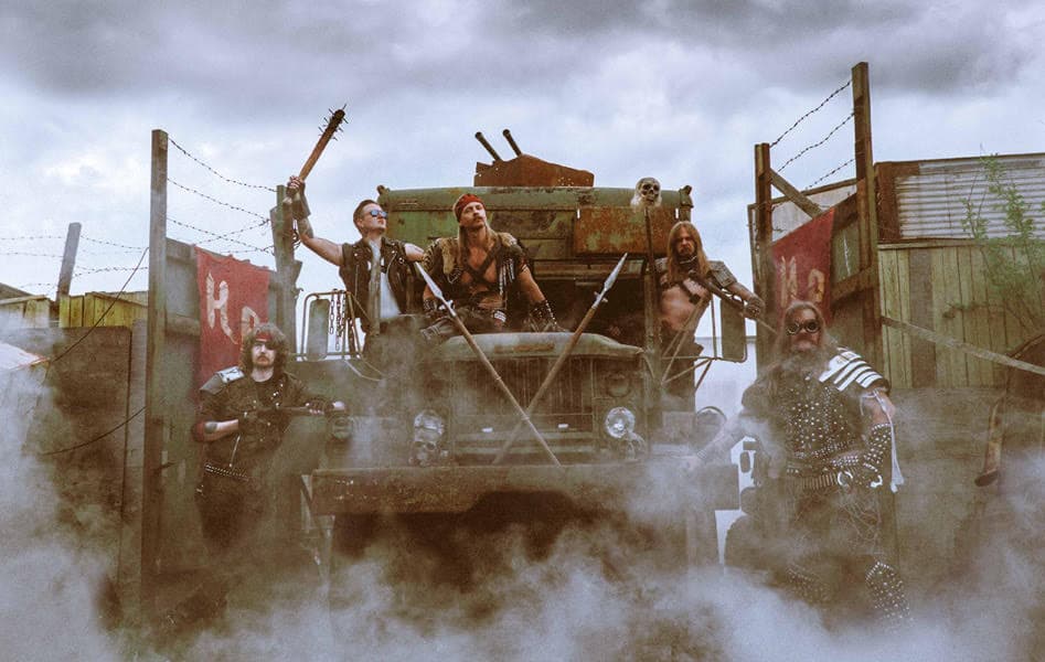 Read more about the article Οι HELVETETS PORT με το νέο άλμπουμ “Warlords” που θα κυκλοφορήσει μέσω της High Roller…