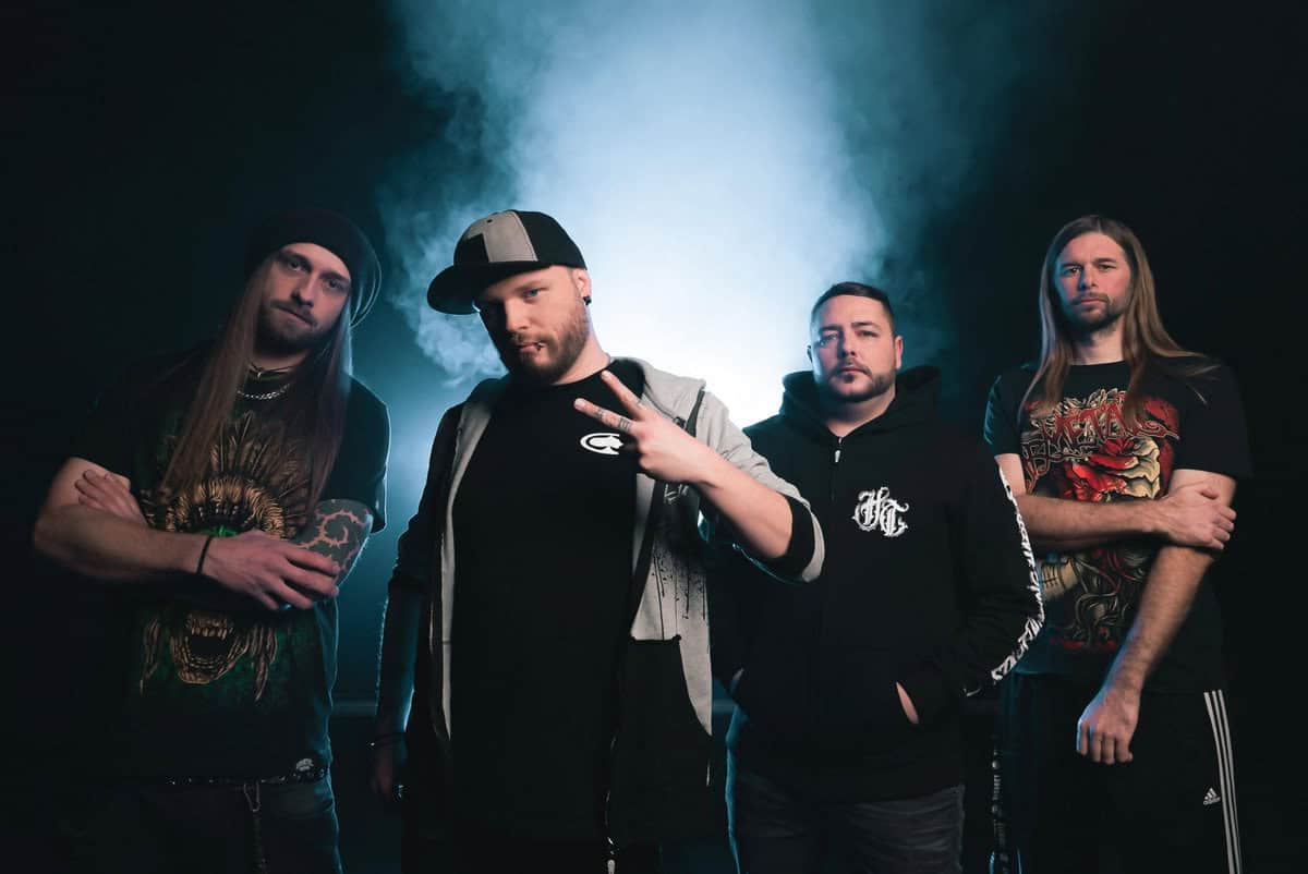 Read more about the article Νέο single και βίντεο κλιπ “Rolling with the Punches” από τους SICKRET!