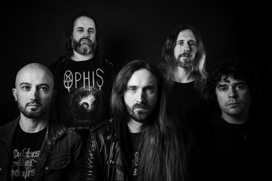 Read more about the article Οι ATARAXIE κάνουν πρεμιέρα νέου κομματιού με το νέο άλμπουμ “Le Déclin” να έρχεται σύντομα…