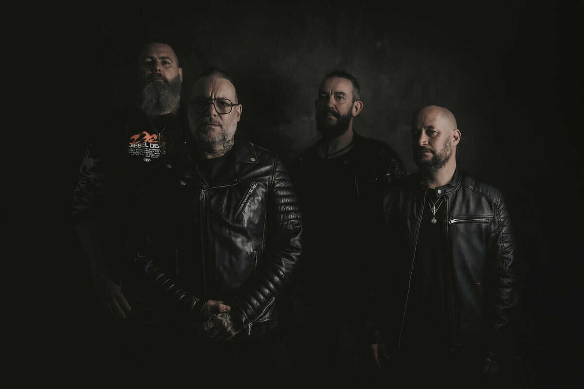 Read more about the article Οι Your Inland Empire (ex-Crown) υπογράφουν στην Season of Mist