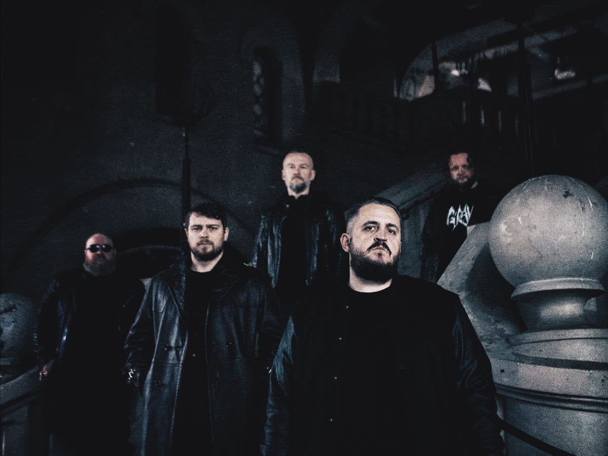 Read more about the article Οι FIASKO παρουσιάζουν το νέο τους άλμπουμ “AMOK ꓘOMA”