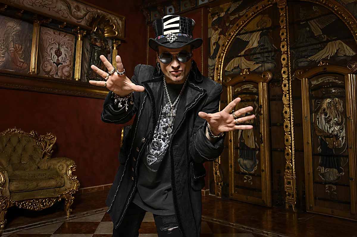Read more about the article Το συγκλονιστικό 10ο άλμπουμ των AVANTASIA “Here Be Dragons” κυκλοφορεί τώρα!
