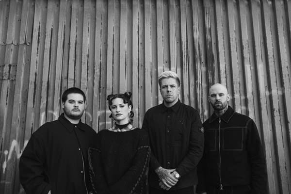 Read more about the article Οι SPIRITBOX κυκλοφόρησαν το εκπληκτικό νέο single “No Loss, No Love” το νέο album “Tsunami…