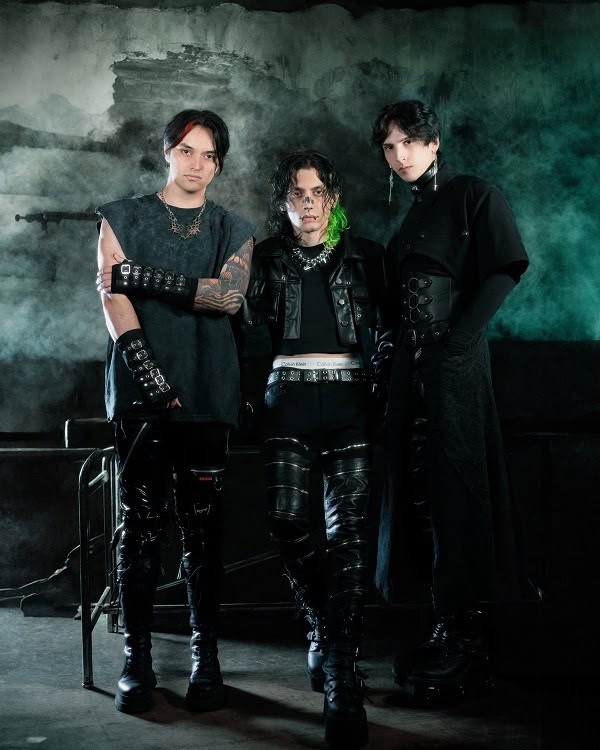 Read more about the article Οι Γάλλοι TSS (πρώην The Sunday Sadness) μοιράζονται το “Ending Scene” Visualizer