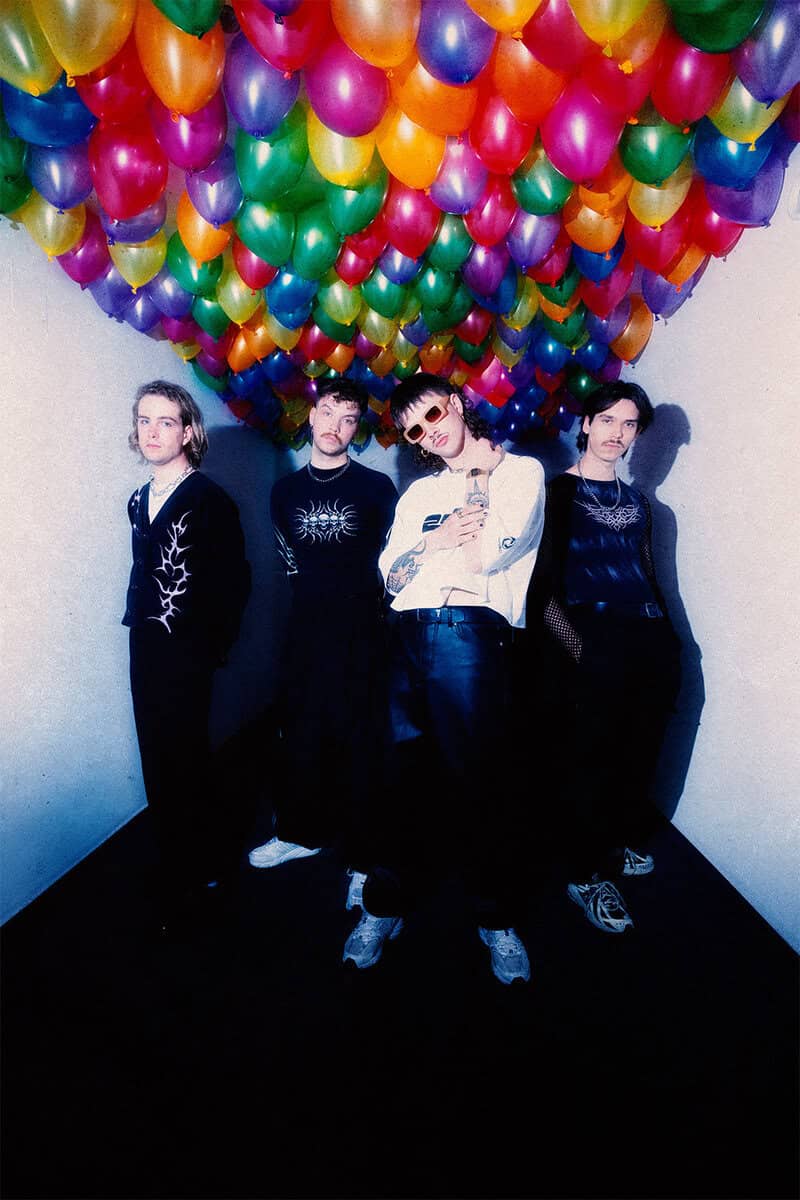 Read more about the article Οι AVRALIZE κυκλοφόρησαν το ολοκαίνουργιο single ‘helium’