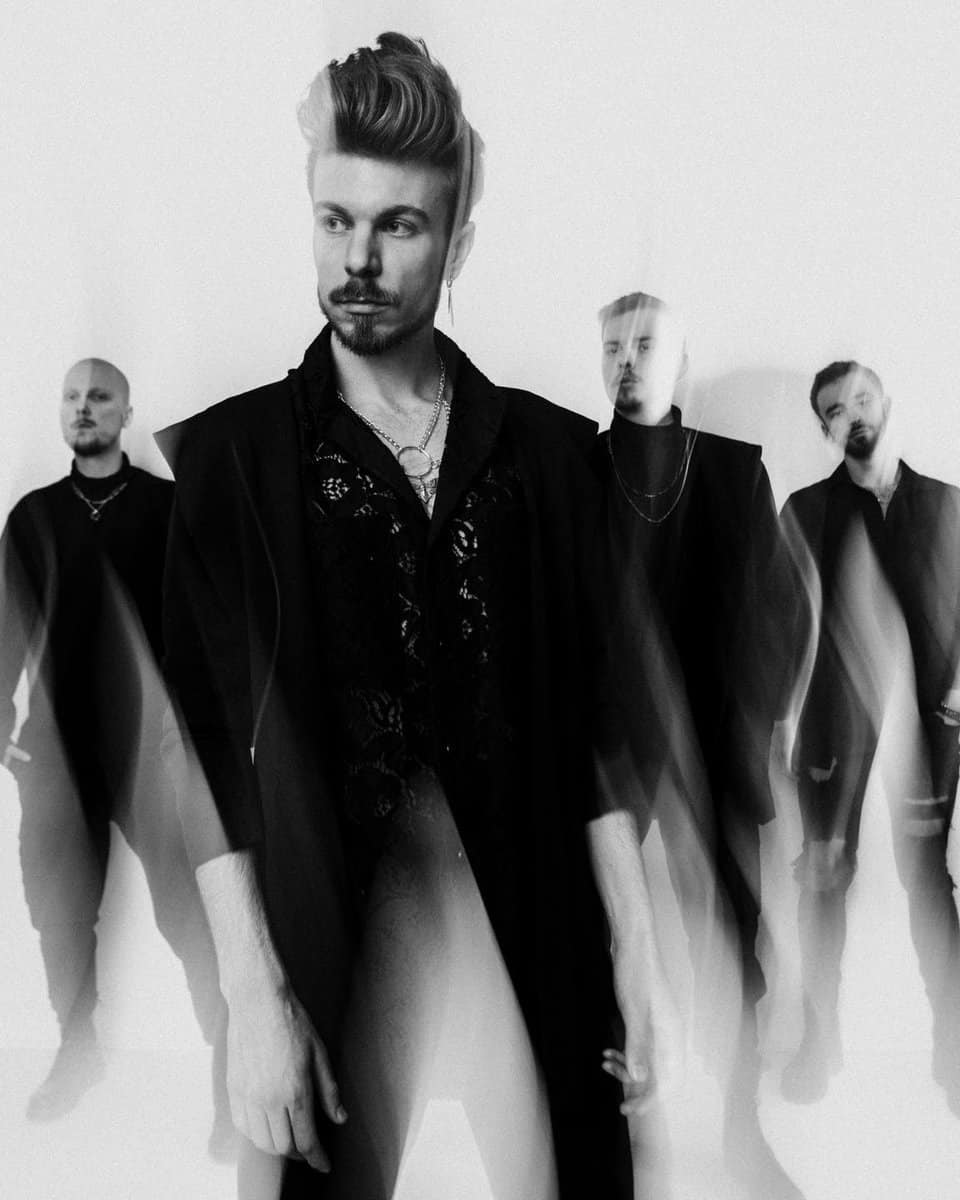 Read more about the article Οι ROYAL SORROW εξαπολύουν το “Samsara” με εντυπωσιακό performance video