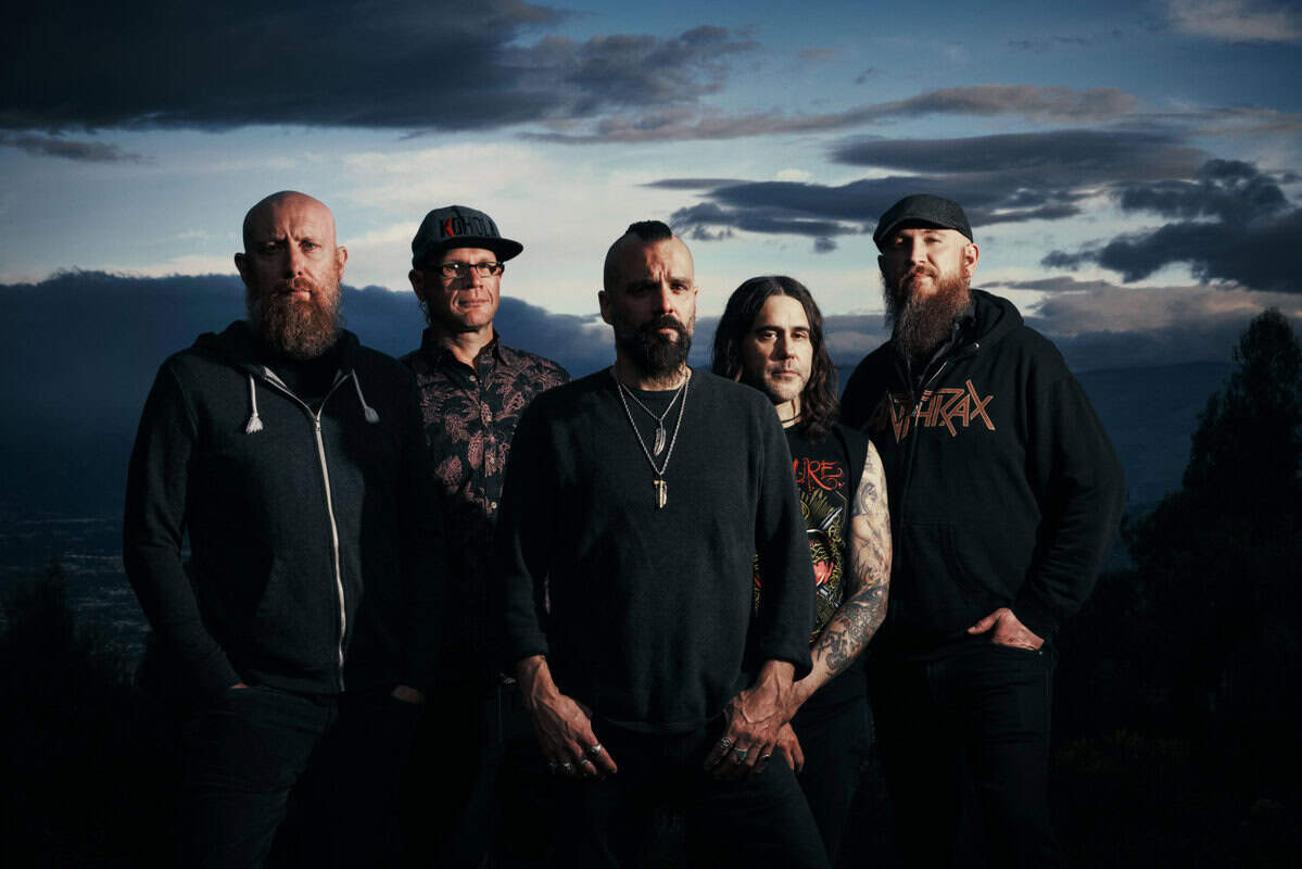 Read more about the article Οι KILLSWITCH ENGAGE μοιράζονται το νέο κομμάτι “Blood Upon The Ashes” για επερχόμενη φιλανθρωπική συλλογή