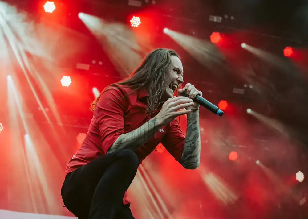 Read more about the article Ο Marcus Bischoff επιστρέφει στους HEAVEN SHALL BURN – Δείτε βίντεο από την εμφάνισή τους…