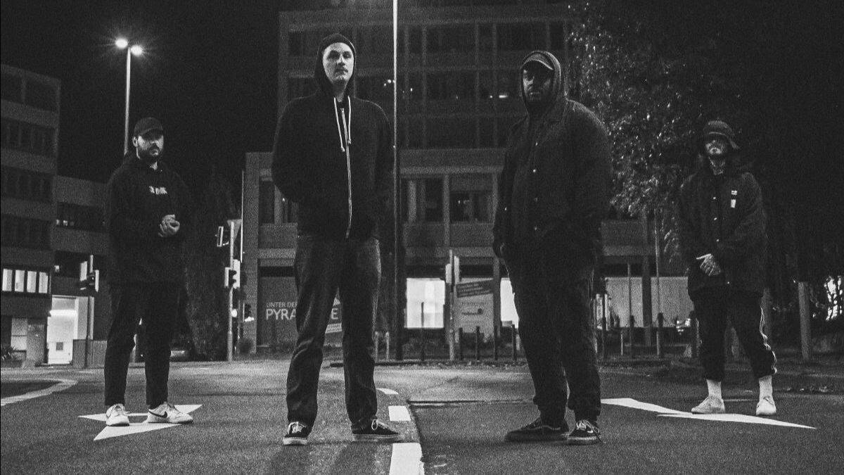 Read more about the article Η γερμανική ανερχόμενη heavy μπάντα THROATCUT κυκλοφορεί το νέο της συντριπτικό single “stray”.