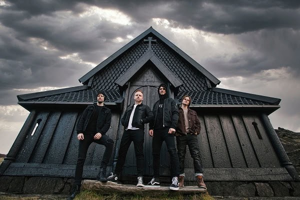Read more about the article Οι blessthefall ανακοινώνουν το νέο τους άλμπουμ «GALLOWS» και μοιράζονται το νέο τους single «mallxcore»