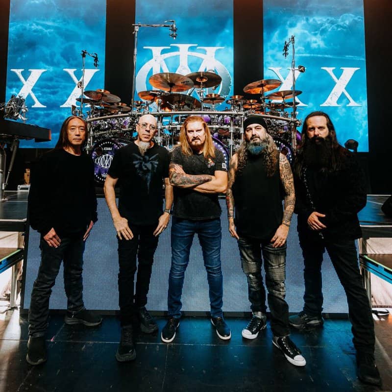 Read more about the article Δείτε τους DREAM THEATER να ερμηνεύουν ολόκληρο το κλασικό “Echoes” των PINK FLOYD στη συναυλία…