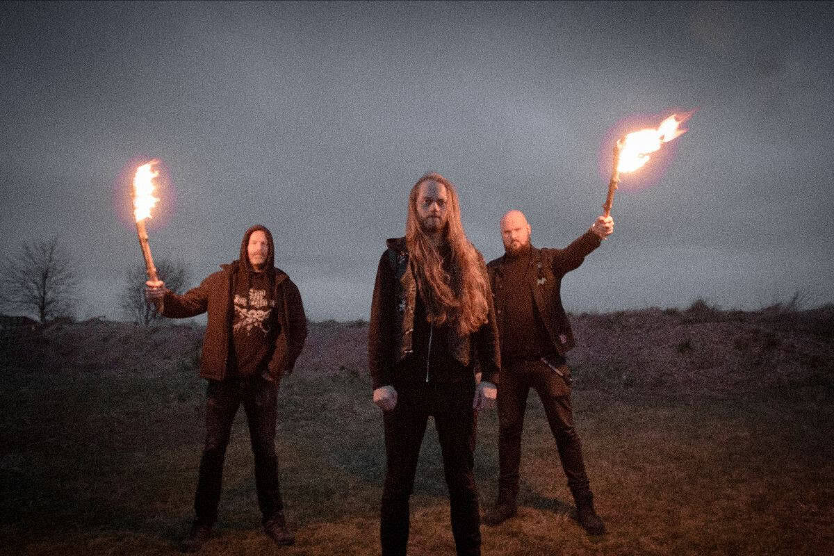 Read more about the article Οι Σουηδοί Jordfäst παρουσιάζουν νέο single & βίντεο