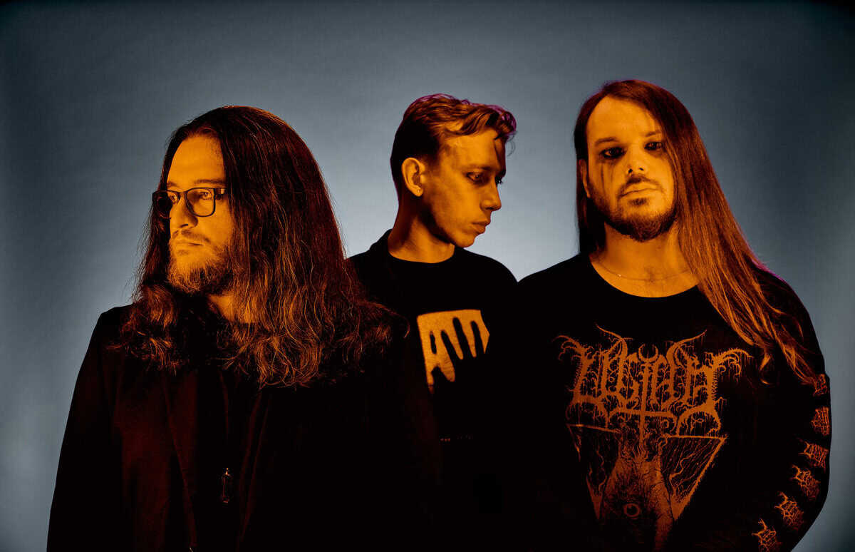 Read more about the article Οι Stoned Jesus επιστρέφουν με το ατμοσφαιρικό single «Shadowland»