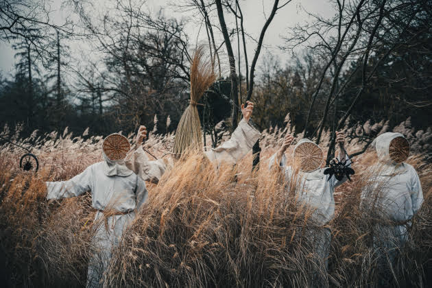 Read more about the article Οι Ελβετοί Black Metallers VÍGLJÓS κυκλοφορούν το νέο τους άλμπουμ “Tome II – ignis sacer”…