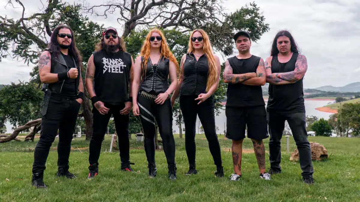 Read more about the article Οι BLADES OF STEEL συνεργάζονται με την Prika Amaral των NERVOSA στο νέο single “Riders Of The Night”