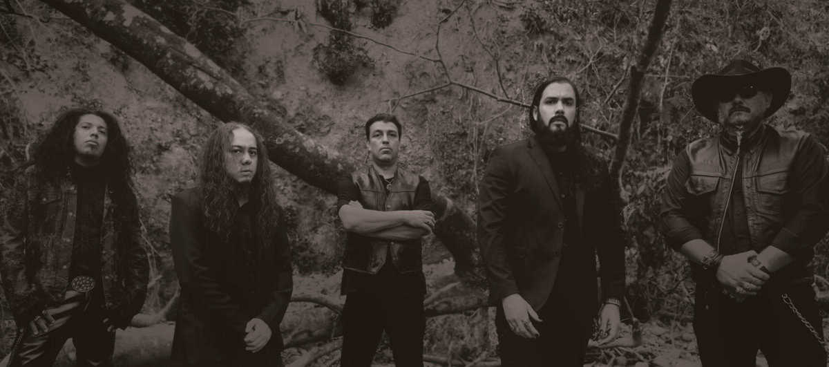 Read more about the article Οι SILENT TOMBS ορίζουν ημερομηνία κυκλοφορίας για το ντεμπούτο τους και αποκαλύπτουν το πρώτο τους κομμάτι