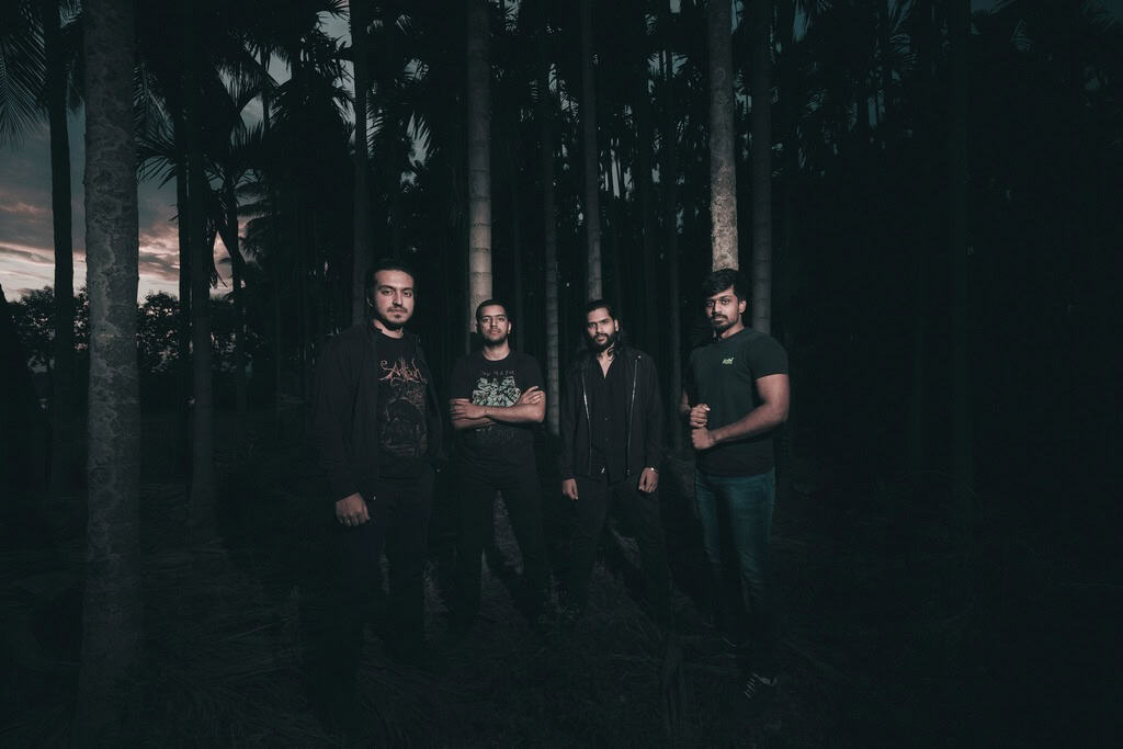 Read more about the article Οι Ινδοί Progressive Metallers FALLEN LETTERS ετοιμάζονται να κυκλοφορήσουν το ντεμπούτο άλμπουμ τους “Mindractures” τον Σεπτέμβριο