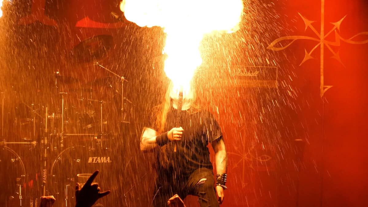 Read more about the article Οι 1349 κυκλοφόρησαν ολόκληρη τη συναυλία τους από το Parkteatrer στο Όσλο