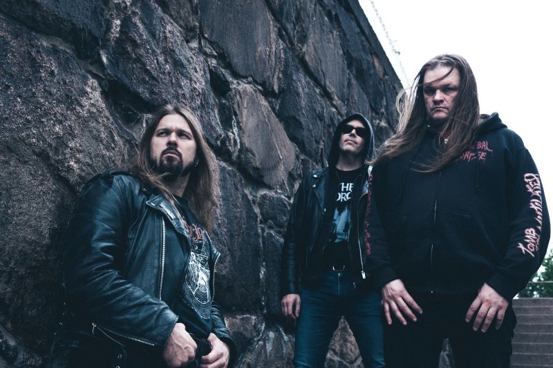 Read more about the article HOODED MENACE drop crushing cover of DURAN DURAN’s “Save A Prayer”