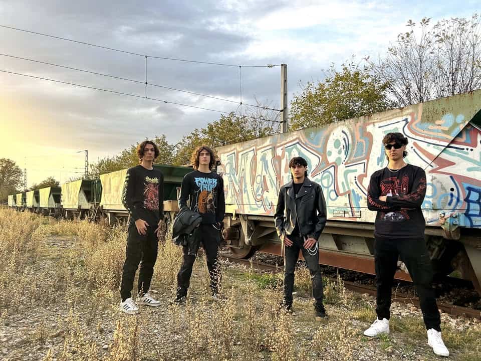 Read more about the article Οι STAINLESS MADNESS αποκαλύπτουν λεπτομέρειες για το επερχόμενο άλμπουμ τους