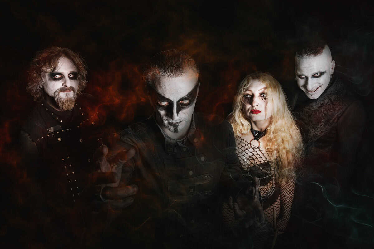 Read more about the article GODIVA: Interview at Metalwar