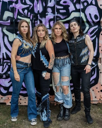 Read more about the article Η σουηδική δύναμη του rock’n’roll THUNDERMOTHER υπογράφει παγκόσμιο συμβόλαιο με τη Napalm Records!