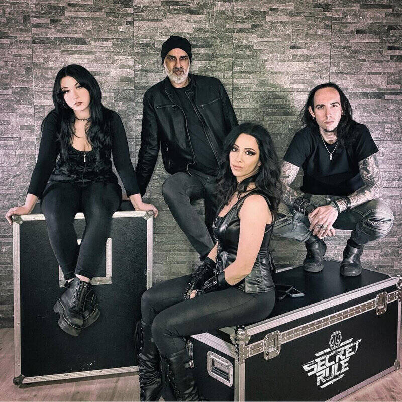 You are currently viewing Οι SECRET RULE μοιράζονται το νέο τους single και βίντεο “Lost In Paradise”