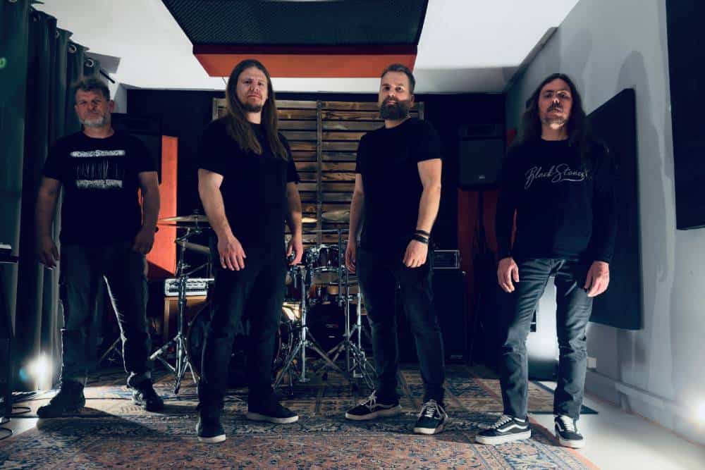 Read more about the article BLACKEN released their new single, “Playing Your Game”