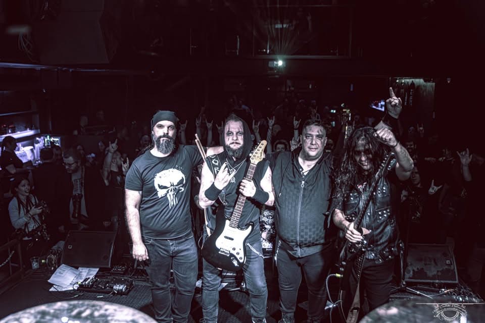 Read more about the article Οι Eons Aura παρουσιάζουν το νέο single Sick Magic Love