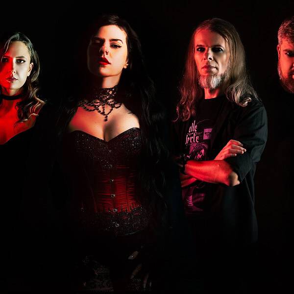 Οι BELLE MORTE κυκλοφόρησαν ένα live ακουστικό cover του “Kiss Me You Animal”