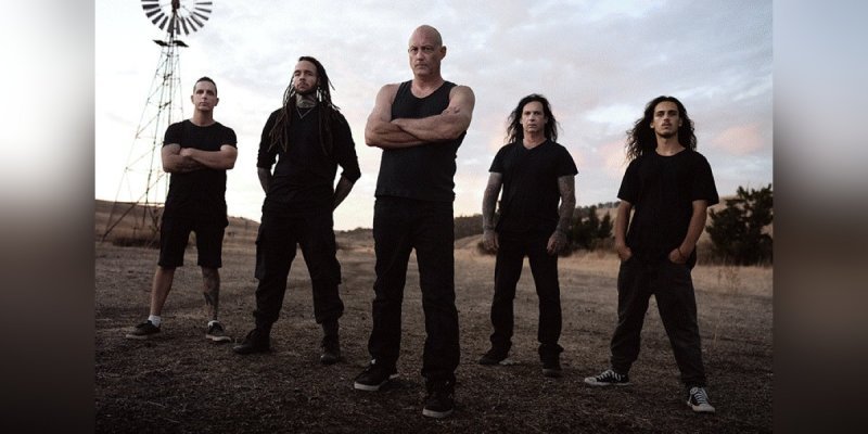 Οι MONOLIYTH κυκλοφορούν το νέο τους άλμπουμ, “He Who Kills” από τη Wormholedeath