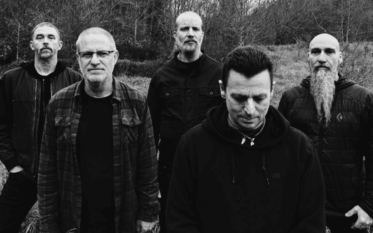 Read more about the article NEUROSIS releases first new album in a decade, “An Undying Love For A Burning World”