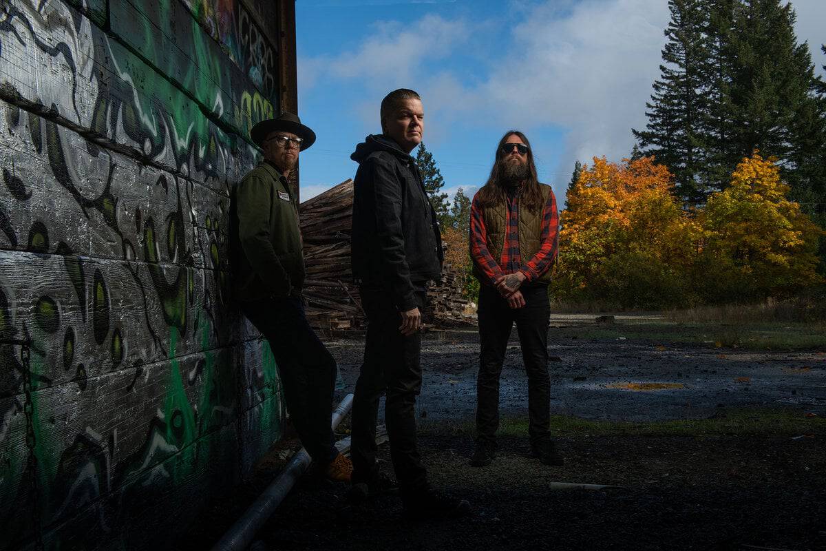 MONOLORD release new single, “It’s Neverending”
