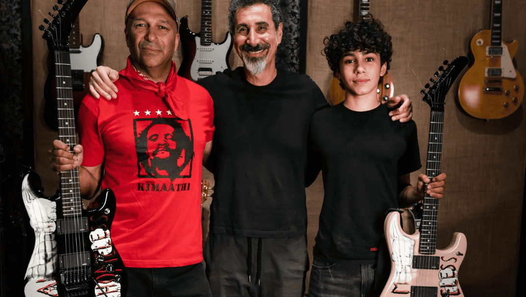 Ο Tom Morello συνεργάζεται με τον Serj Tankian για το νέο τους single, “Adjourn it”