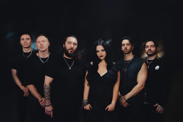 Read more about the article Οι I PREVAIL συνεργάζονται με την Amira Elfeky στο εκρηκτικό νέο κομμάτι «Paradise».